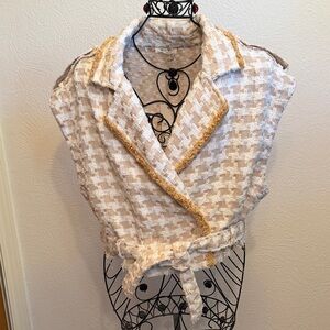 ✅✅✅BOGOHO✅✅✅Miss Me Chic Houndstooth Belted Vest-Small